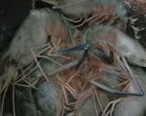 Foto langkah ke 2 dari resep Udang Galah Saus Tiram (Mudah&Cepat!).