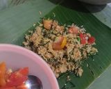 Foto langkah ke 4 dari resep Bothok Tempe Semangit Daun Mengkudu.