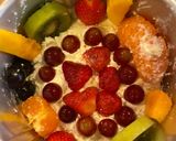 Hình bước làm 3 của món Tiramisu fruit cake
