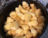 Une image de l'étape 1 de Compote pommes et pistache.