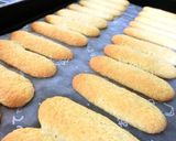 A picture of step 7 of Ladyfinger Biscuits.