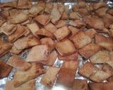 A picture of step 6 of Roasted Red Pepper & Roasted Garlic Hummus w/ Whole Wheat Pita Chips.