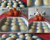 A picture of step 4 of AMIEs Custard Bonbons.