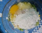 Foto langkah ke 2 dari resep Perkedel Jagung.