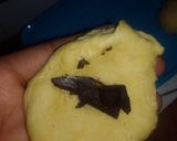 Foto langkah ke 3 dari resep Donat isi coklat lumer.