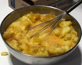 Foto del paso 4 de la receta: Tortilla de patata con cebolla caramelizada, ñammmmm!