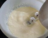 Foto del paso 2 de la receta: Budín de bananas, yogur y coco marmolado