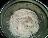 A picture of step 11 of Peppermint Cream Brownie Bars.