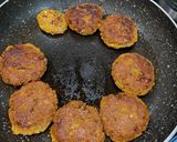 A picture of step 3 of Green Papaya Tikki.