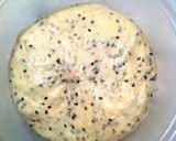 A picture of step 2 of Crispy Sausage Bread With Black Sesame Seeds.