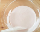 A picture of step 5 of Raspberry Bavarois.
