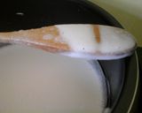 A picture of step 4 of Irmgards Lemon & coconut icecream.