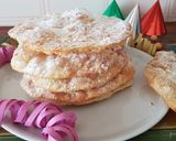 Foto del passaggio 7 della ricetta Chiacchiere di carnevale svizzere🎊🎊🎊🎊🎉🎉🎉