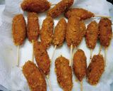 A picture of step 4 of Chicken Popsicle.