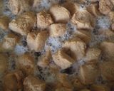 A picture of step 1 of Soya vadi sabji.