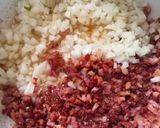 Tejszínes, póréhagymás, gombás pulykamell recept fázis 1 fotója