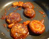 A picture of step 5 of Shiitake with Gochujang.