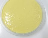 Foto del paso 4 de la receta: Tarta de obleas, con crema pastelera de colores hecha en microondas (9 ingredientes)