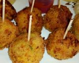 A picture of step 4 of Veg Lollipop and Momos.
