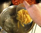 A picture of step 1 of Creamy Bolognese.