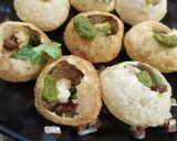 A picture of step 4 of Dahi puri chaat.