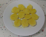 Foto del paso 2 de la receta: Solomillo ibérico al patxarán y patatas con curry