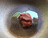 รูปขั้นตอนการทำที่ 2 ของ ผัดเผ็ดหมูสามชั้นกะเพรากรอบ #อาหารไทยง่ายๆ