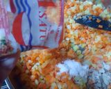 Foto langkah ke 2 dari resep Risol Sayur.