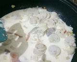 Foto langkah ke 3 dari resep Fettucini sosis udang enak simple😍😍.