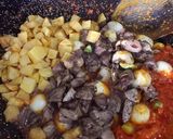 Foto langkah ke 5 dari resep Sambalado Kentang, Ati Ampela, Telur Puyuh & Petai.