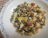 Foto del paso 3 de la receta: Revuelto de champiñones con huevo y jamón ahumado