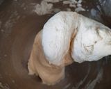 عکس مرحله 2 از دستور نان پنیری