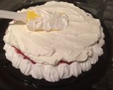 Foto del paso 11 de la receta: Torta de merengue frutilla (torta helada)