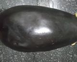 A picture of step 1 of Eggplant Bahari.