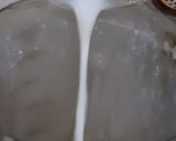 A picture of step 1 of Chikoo lassi.