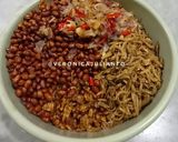 Foto langkah ke 9 dari resep Tempe orek teri kacang.