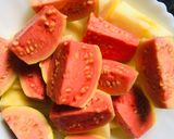 A picture of step 4 of Pomegranate apple salad.