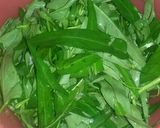 Foto langkah ke 1 dari resep Tumis kangkung praktis.