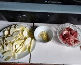 Hình bước làm 2 của món Niễng xào thịt