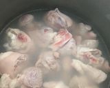 Hình bước làm 1 của món Bún bò Huế
