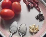 A picture of step 1 of Tomato chutney.