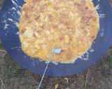 Baconos hagymás grillkolbászos tojásrántotta tárcsán recept fázis 2 fotója