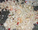Foto langkah ke 6 dari resep Nasi Daun Jeruk Udang.
