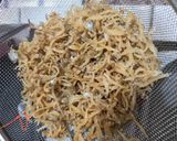 Foto langkah ke 1 dari resep Tumis Daun Singkong Teri.