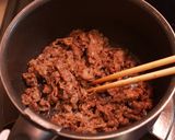 A picture of step 1 of Easy and Elegant Bite-Sized Yakiniku Tomato Cups.
