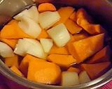 A picture of step 2 of Kabocha Squash Potage.