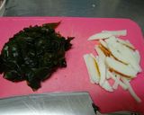 A picture of step 1 of Super Easy Korean-Style Wakame & Kamaboko in Vinegar Dressing.