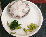 A picture of step 2 of Sprouts & Oats Poha.