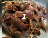 A picture of step 1 of Tamarind juice/lemon tsamiya.