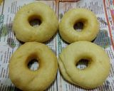 Foto langkah ke 8 dari resep Donat Empuk Sederhana.